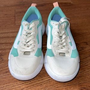 Vans Ultrarange shoes